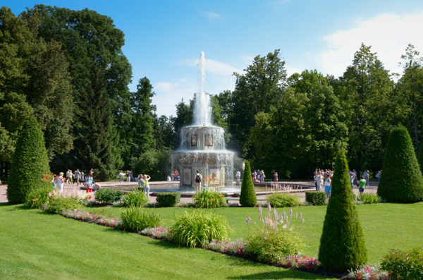 Peterhof gardens
