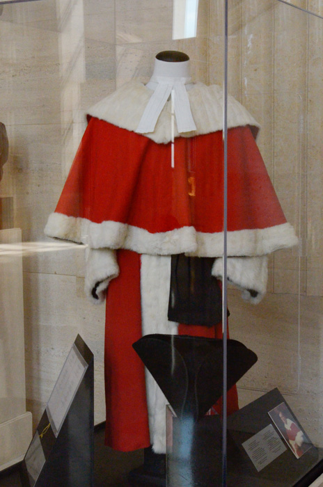 Chief Justice robes