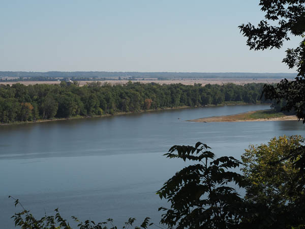 Mississippi River from the Mark Twain Lighthouse