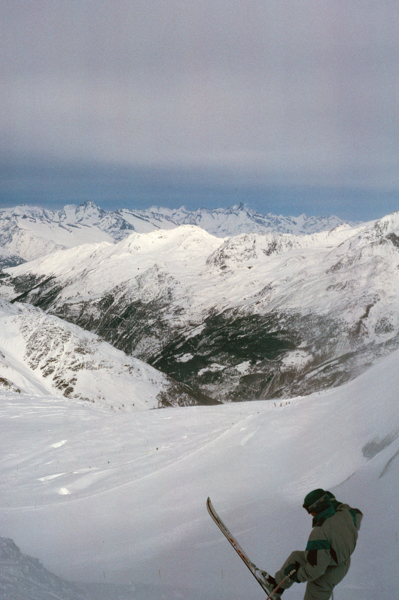 Skiing from Allalin