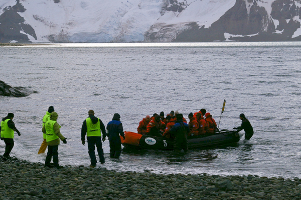 Zodiac landing