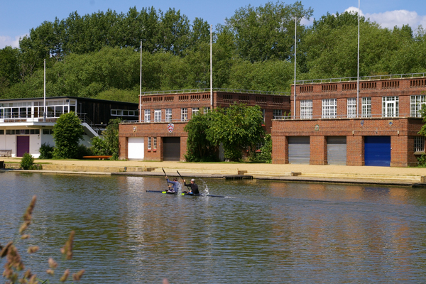 Paddling on the Thames