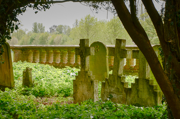 Chawton Churchyard