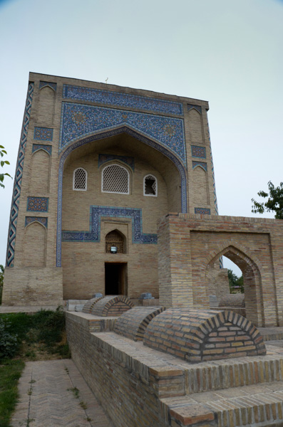 Mausoleum of Yunus Khan, Tashkent