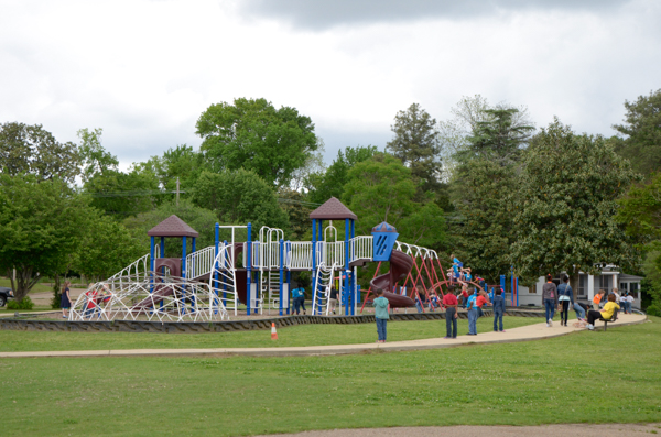 Bowmar Avenue Playground