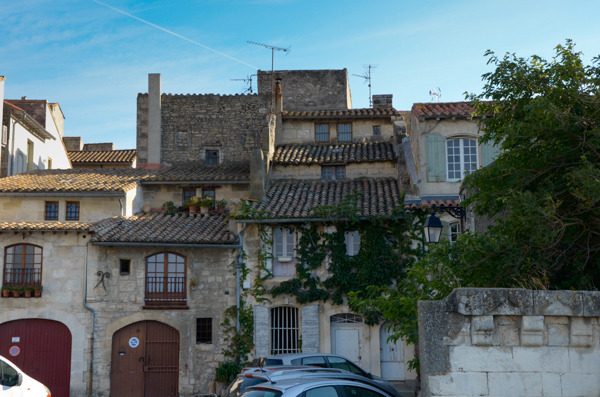 Arles houses