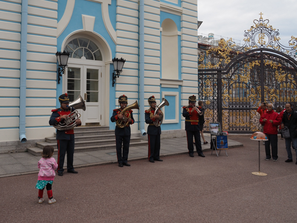 Oom-pah Band, Catherine Palace