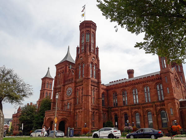 Smithsonian Castle