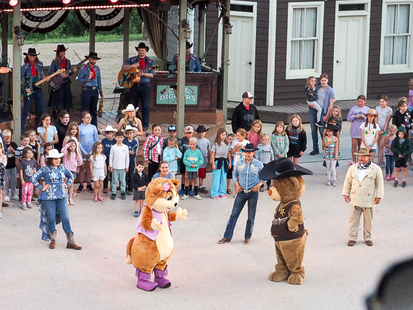 Sheriff Bear & Prairie Rose