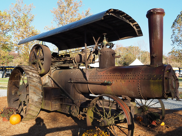 Steam tractor